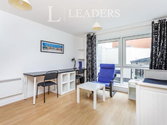 Apartment for rent in Portsea, City Of Portsmouth