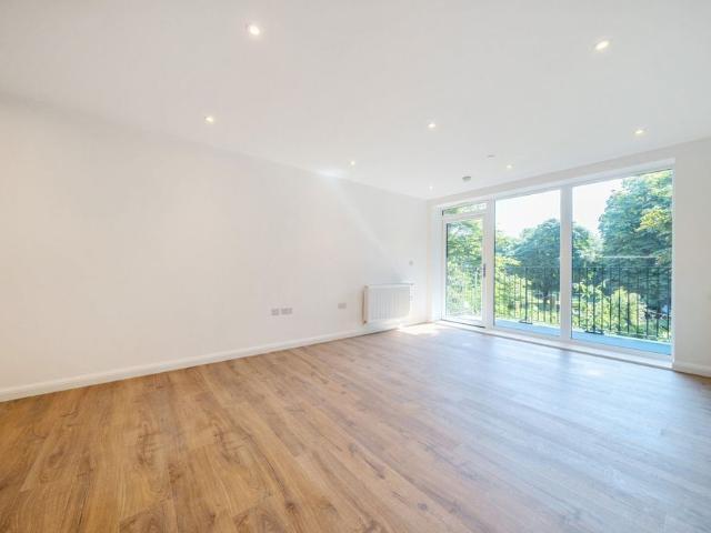 Apartment for rent in Brooklands, Monks Orchard