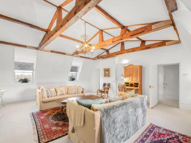 Apartment for rent in Cat Hill, Isle Of Man