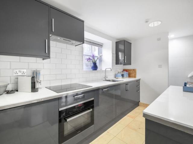Apartment for rent in Greater London