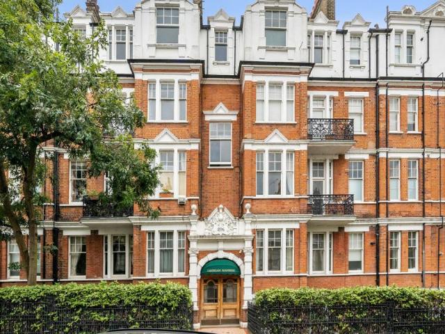 Apartment for rent in Petersham, Greater London