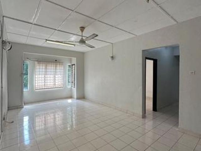 Apartment for sale in Port Klang, Selangor
