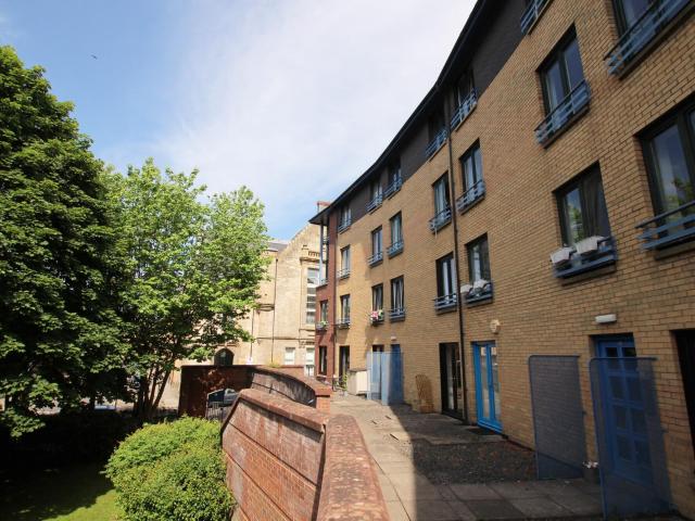 Apartment for rent in Merchant City, Scotland