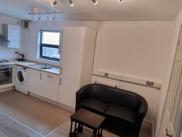 Apartment for rent in Mount Pleasant, Nangreaves