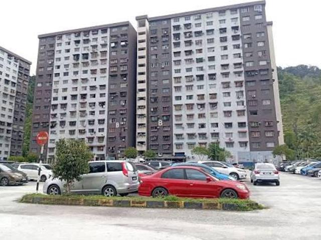 Apartment for sale in Langat, Selangor