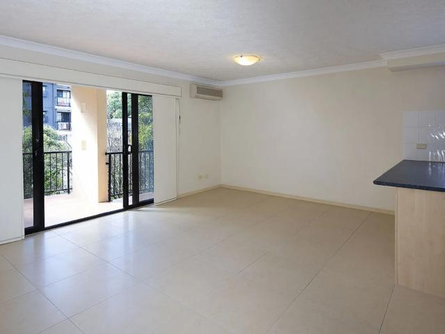 Apartment for rent in Toombul, Greater Brisbane