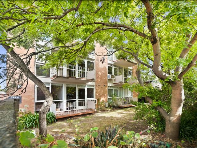 Apartment for rent in Camerons Creek, Victoria