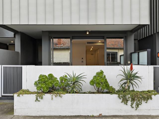 Apartment for rent in Camerons Creek, Victoria