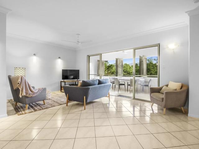 Apartment for rent in The Lakes, Cairns