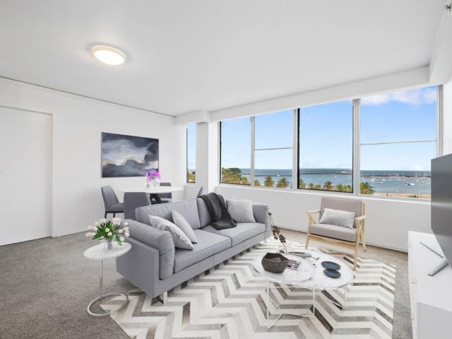 Apartment for rent in St Kilda West, Melbourne