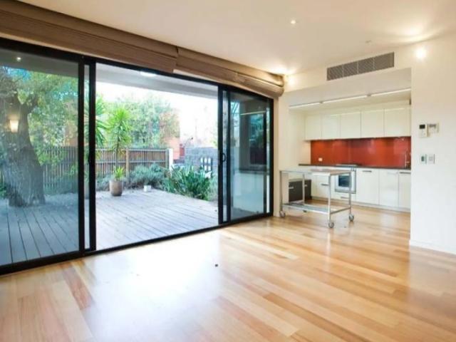 Apartment for rent in Elwood, Melbourne