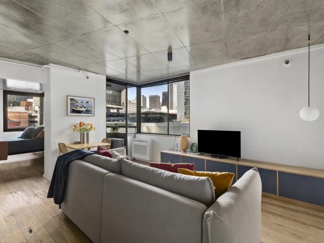 Apartment for rent in East End Theatre District, Melbourne
