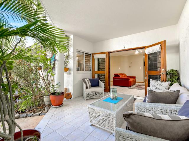 Apartment for rent in Palm Cove, Queensland