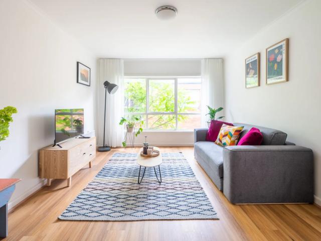 Apartment for rent in St Kilda, Melbourne