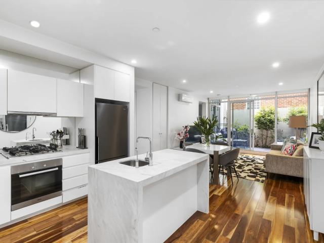 Apartment for rent in Elwood, Melbourne