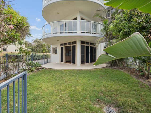 Apartment for rent in Point Arkwright, Sunshine Coast Regional