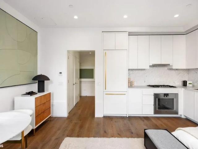Apartment for sale in Arverne, New York