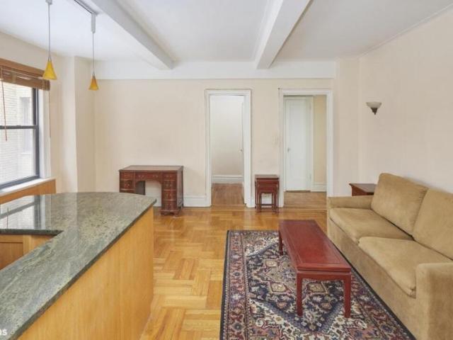 Apartment for sale in Arverne, New York