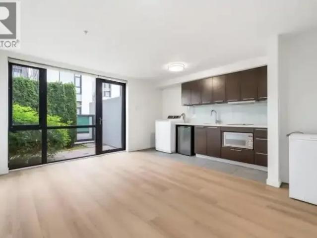 Apartment for rent in Vancouver, British Columbia
