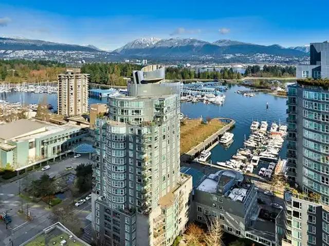 Apartment for rent in Vancouver, British Columbia