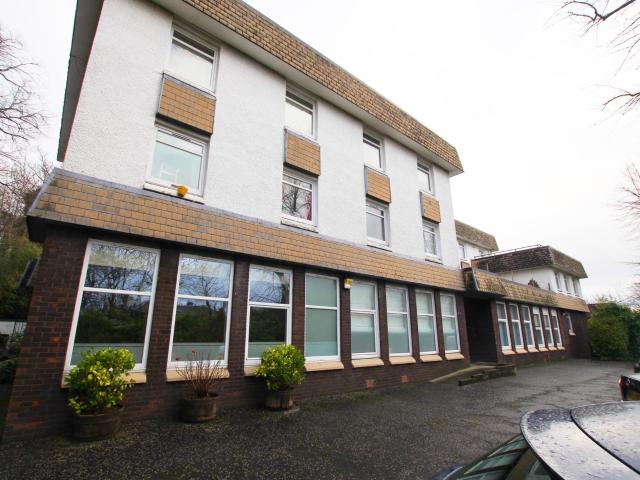 Apartment for rent in Dowanhill, Scotland