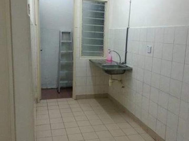 Apartment for sale in Petaling, Damansara Damai