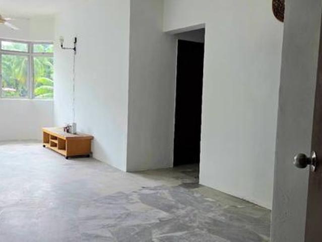 Apartment for sale in Kajang, Langat