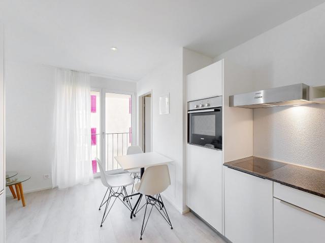 Apartment kaufen in Einigen, Zürich