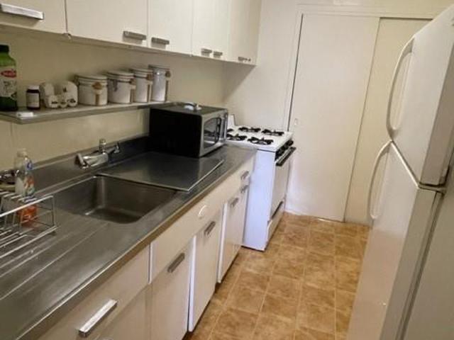 Apartment for sale in The Bronx, Arverne