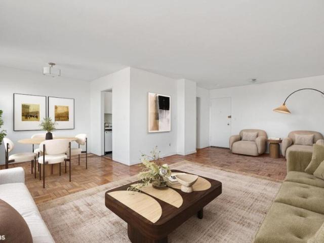 Apartment for sale in Arverne, New York
