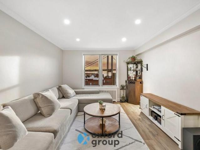Apartment for sale in Arverne, New York