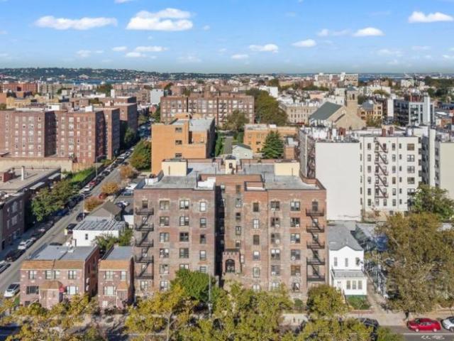 Apartment for sale in Kings County, New York