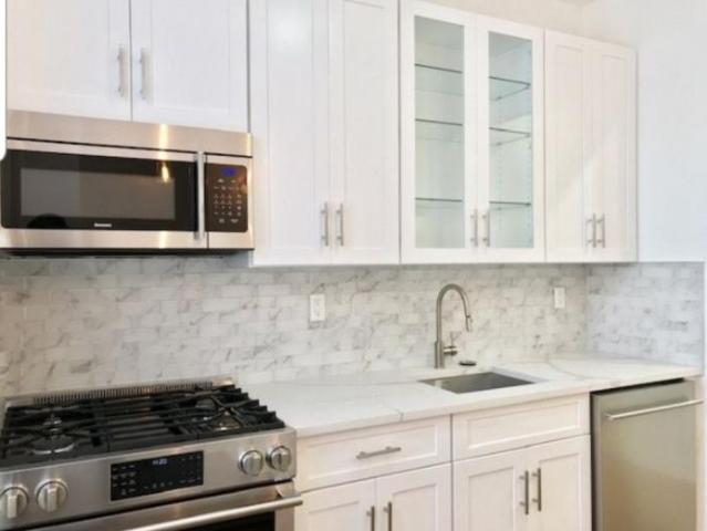 Apartment for sale in Arverne, New York