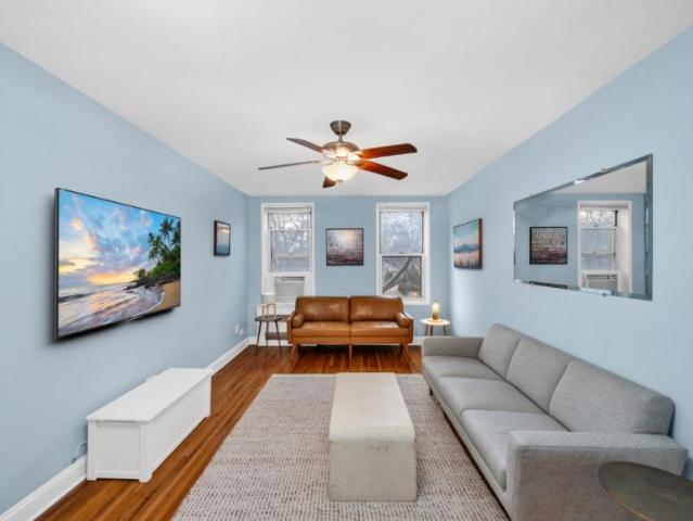 Apartment for sale in Arverne, New York