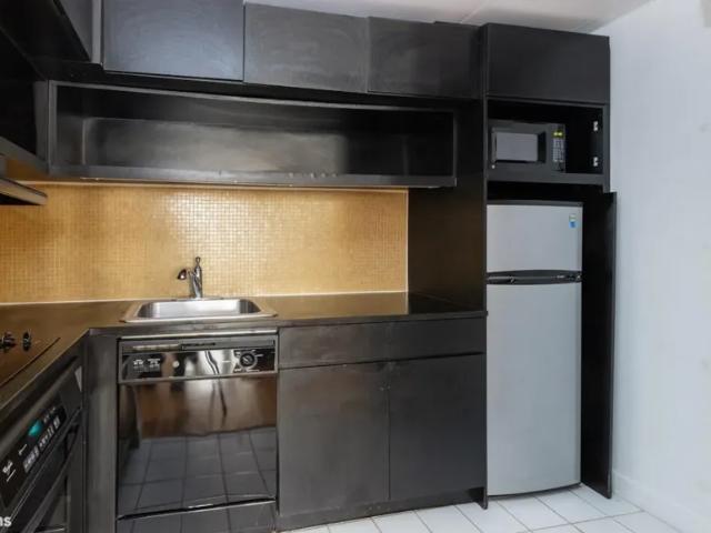 Apartment for sale in Arverne, New York