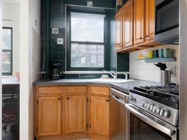 Apartment for sale in Queens, Arverne