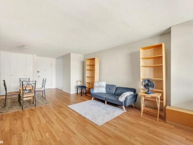 Apartment for sale in Arverne, New York