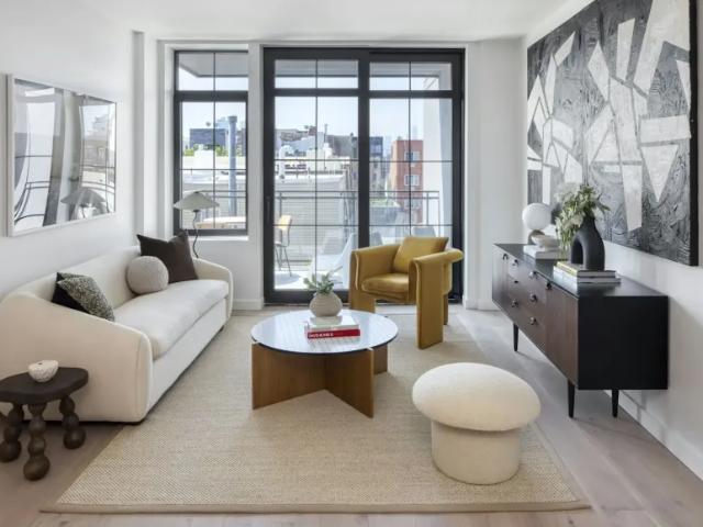 Apartment for sale in Arverne, New York