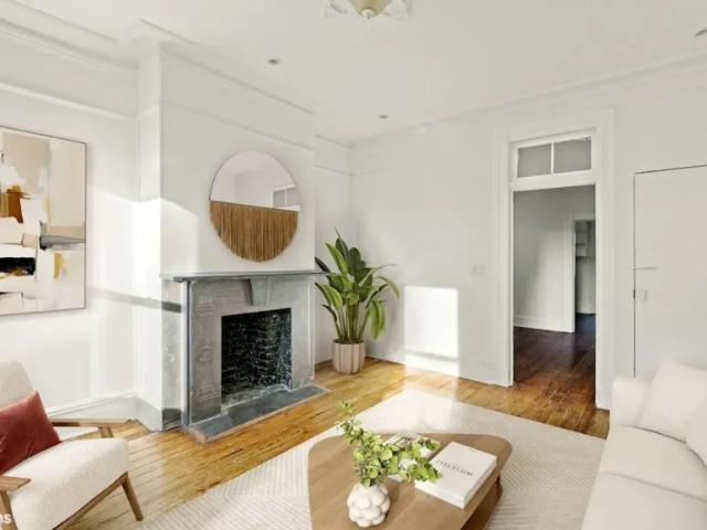 Apartment for sale in Arverne, New York