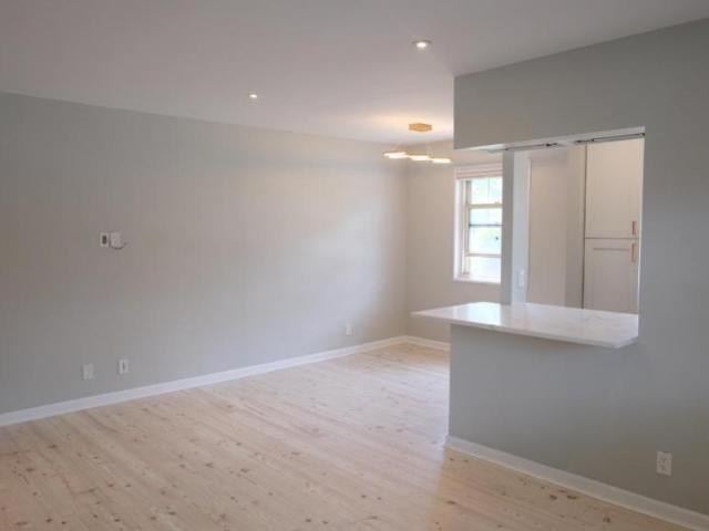 Apartment for sale in Queens, Arverne