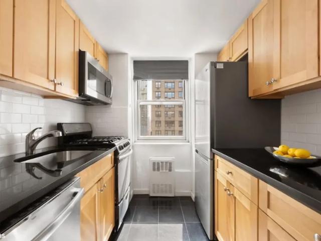 Apartment for sale in Arverne, New York