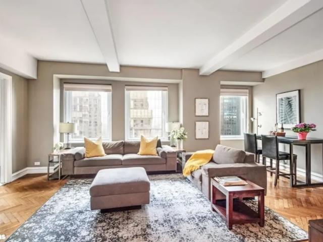 Apartment for sale in Arverne, New York