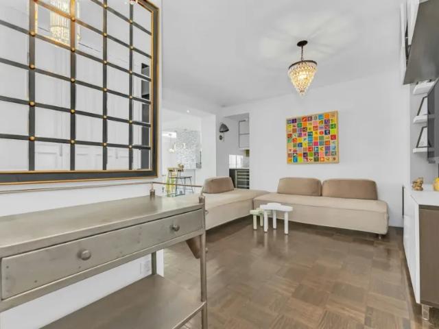 Apartment for sale in Arverne, New York