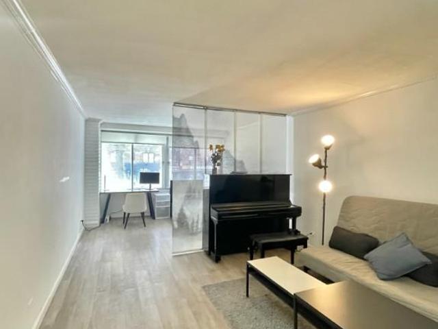 Apartment for sale in Arverne, New York