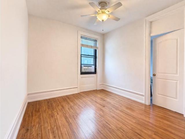 Apartment for sale in Manhattan Community Board 9, New York