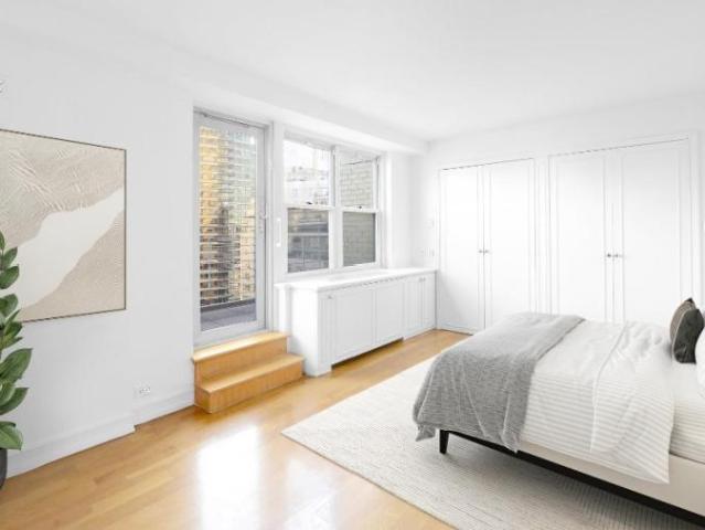 Apartment for sale in Arverne, New York