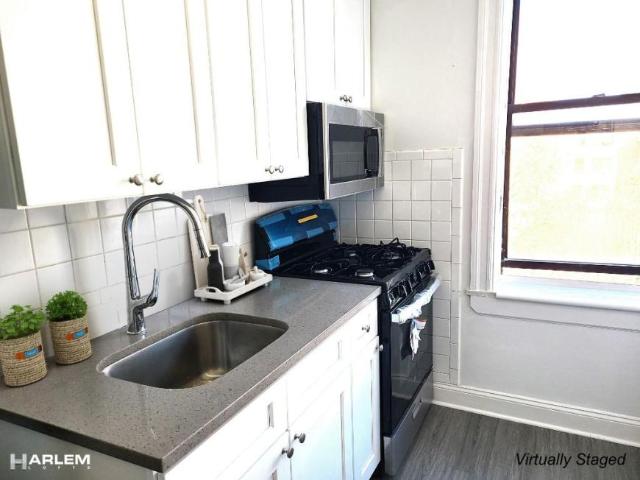 Apartment for sale in Arverne, New York