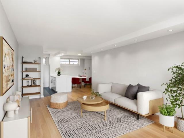 Apartment for sale in Arverne, New York