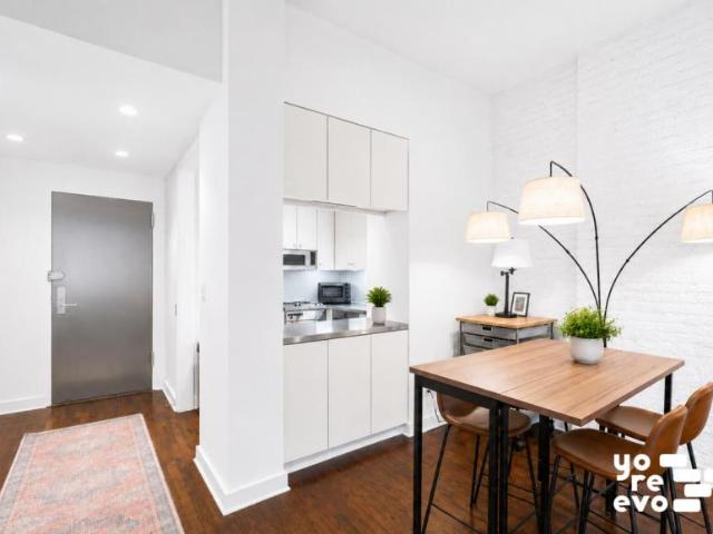 Apartment for sale in Arverne, New York