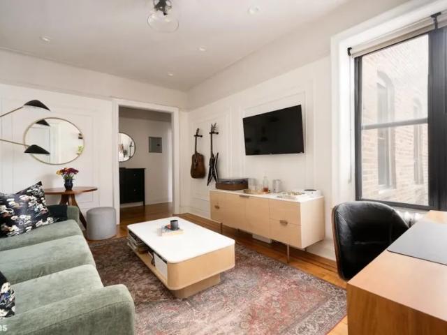 Apartment for sale in Arverne, New York